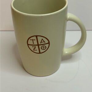 Starbucks Tazo‎ 11.8 oz ceramic mug in a cream/off-white color